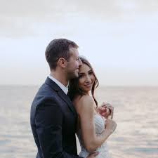 Destination Wedding Photographers That You Need To Follow Destination Wedding Photographer Wedding Photographers Destination Wedding