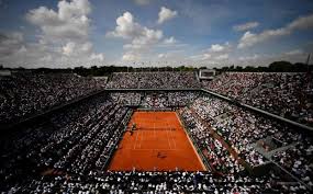 Stade roland garros is a complex of tennis courts located in paris that hosts the french open, a tournament also known as roland garros. Roland Garros No Descarta Jugar A Puerta Cerrada El Norte De Castilla