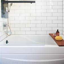 I am currently installing hardie board around the tub and am wondering if the board should come down over the tub. Kohler 60 In X 32 In Alcove Bath With Integral Apron And Tile Flange Lowe S Canada