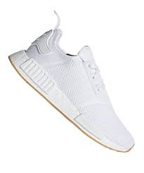 Der adidas nmd r1 ist eins der flagship modelle der beliebten brand. Adidas Nmd R1 Herren Running Sneaker Schwarz Weiss A13029