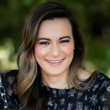 Deonna Fields Photography (DeonnaFieldsphotography)