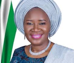 The small difference between developed and developing countries, By Eniola  Ajayi