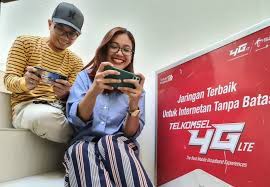 Gamesmax adalah paket khusus untuk kuota game dari telkomsel untuk bermain game online dan gratis voucher game favorit kamu. Gamesmax Unlimited Play Voucher Game Murah Meriah