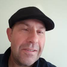 Why is the asphalt screed not working properly?