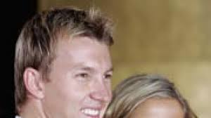 Brett Lee marries Liz Kemp