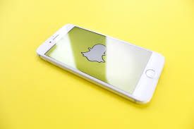 You need to open the app to allow the sent snap to load. How To Screen Record On Snapchat Without Them Knowing Techwiser