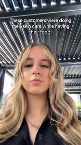 She keeps coming back 🤷‍♂️ #brunchgoals #torontofood #torontobrunch