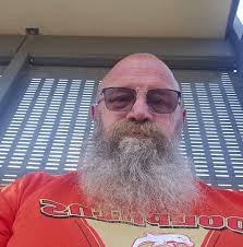 How to stop or reduce condensation in a coaster bus during winter travel?