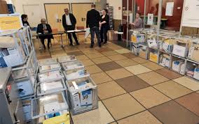 Ils ne peuvent sans motif valable se décharger de cette. Ville De Montreuil Devenez Assesseurs Pour Les Elections Departementales Et Regionales