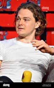 Timothy Babb's Instagram, Twitter & Facebook