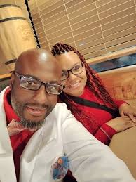 Celebrating Our 1st wedding anniversary 🌹💚