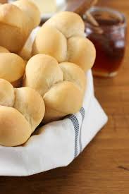 Easy Things You Can Make With A Cuisinart Pizza Dough And More Modern Sauces Making For Everyone Cuisinart convection bread maker instruction manual. cuisinart pizza dough