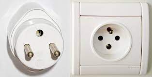 Ihre geräte mit stecker c passen. Stecker Typ E Wikipedia