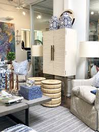 Mobilya / ev gereçleri mağazası. New Takes On Blue And White At Mecox Dallas Interiordesign Storage Home Decor Design Interior Design Furniture Home