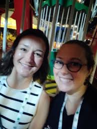 Joanne Ashnest (@JoAshnest)