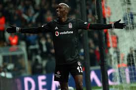 Haftasında fenerbahçe'ye deplasmanda mağlup olan erzurumspor'da teknik direktör yılmaz vural maçın ardından açıklamalarda bulundu. Atiba Bekommt Die Note 1 Das Ligablatt Saison Zeugnis Fur Das Besiktas Mittelfeld Ligablatt Fussball Zur Stunde