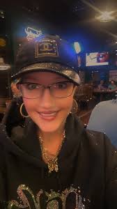 Introduction to the group and discussion about sense of humor