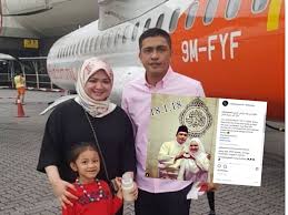 Pelakon datuk adi putra yang dijemput hadir ke anugerah skrin 2018 yang bakal berlangsung pada 2 november ini menerusi akaun instagramnya menyatakan rasa keliru dengan sistem jemputan. Sah Adi Putra Nikah Semula Bekas Isteri Pertama Media Hiburan