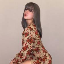 Dancer neon signs lisa lisa blackpink wallpaper the late late show okay gesture lily rapper. Sue Ramirez 2020 Ash Blonde Hair Color Bangs