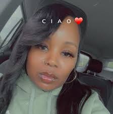 Dominique Fitch's Instagram, Twitter & Facebook