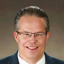 Tom Heffron's Instagram, Twitter & Facebook