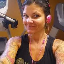 Carrie Mcdaniel's Instagram, Twitter & Facebook