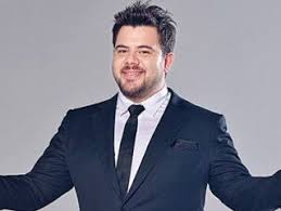 Eser Yenenler Show Eser Yenenler Kimdir Berfuyildiz Bkm Eseryenenler Eseryenenlershow Eys Yeteneksizsinizturkiye Kina Babalar Firtinalar