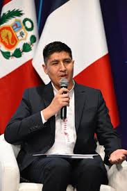 Manfred Lopez Velarde