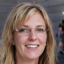 Amazon.com: Elena Wright: books, biography, latest update