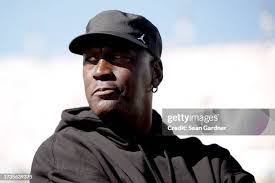 Eli Cotton's Instagram, Twitter & Facebook