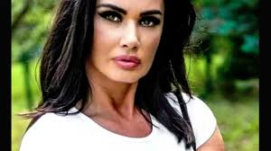 Get in touch with oana zavoranu ✔ (@zavoranuoana) — 22 answers, 252 likes. È™oc In Lumea MondenÄƒ Oana ZÄƒvoranu I A Pus CuÈ›itul La Gat SoÈ›ului SÄƒu B1 Ro
