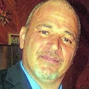 Joni Reilly's Instagram, Twitter & Facebook