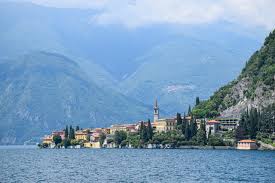 On a picnic, como, wormy and toto encounter baby duck wooba. Lake Como Italy Vacations Free Photo On Pixabay