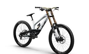 Trek is the largest bicycle brand based in the us. Best Downhill Mountain Bikes 2020 These Are The Top 10