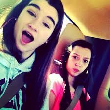 Stephanie Schick (@sischick21)