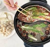 Hot Pot with Divider