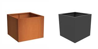 When choosing a plant container, keep in mind that smaller pots tend to dry out more quickly than their larger counterparts. Large Extra Large Garden Plant Pots Taylor Made Planters