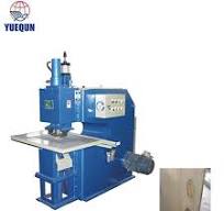 Automatic Core Veneer Patching Machine with Butterfly Mould