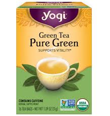 Teh hijau (green tea), berasal dari pucuk teh yang diproses langsung dengan panas tanpa mengalami proses perubahan kimia. 15 Merk Teh Hijau Yang Bagus Untuk Diet Merek Bagus