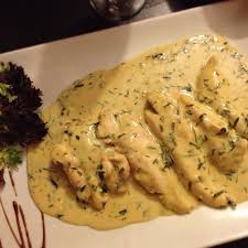 Emince De Poulet A L Estragon Et Creme Moutardee Une Veritable Tuerie J Avoue Que C Est Tres Sauce Faut Comida Recetas Para Cocinar Recetas De Comida