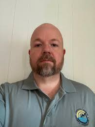 Larry Tichenor's Instagram, Twitter & Facebook