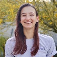 Lynn Biddle's Instagram, Twitter & Facebook