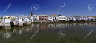 Comme cela a été le cas de beaucoup d'autres destinations touristiques, l'algarve a été grandement touchée par les évènements de 2020. Roman Bridge In Tavira Algarve Portugal Stock Photo Picture And Royalty Free Image Image 22143916