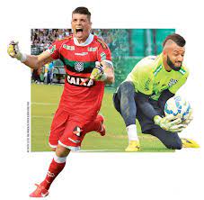 Mesmo sendo vazado 14 vezes, tiago volpi evitou números ainda piores para uma campanha com apenas uma vitória e um empate, sendo o único catarinense a passar a copa do mundo na zona de rebaixamento entre as duas divisões do futebol nacional. Tiago Volpi E Alex Muralha Ambos Ex Figueirense Voltam A Ficar Em Evidencia No Brasil Nd