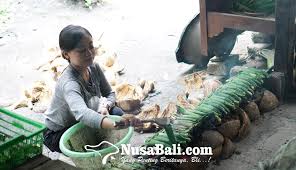 Maybe you would like to learn more about one of these? Nusabali Com Pesan Lengis Kuliner Khas Bali Dari Ampas Minyak Tandusan