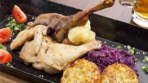 Recette De Coquelet Farci En Blanc Et Noir Que Diriez Vous De Vous Laisser Tenter Par Notre Recette De Coquelet Farci En Recette Coquelet Recette Boudin Noir