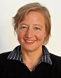 Feuilleton: Clash im Klassenkäfig