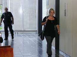 In january 2009, turcotte discovered that his wife and mother of his children, isabelle gaston, had been having an affair with the couple's personal trainer, martin huot. J Etais En Colere Guy Turcotte Journal Le Nord