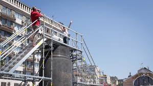 Featuring some of the most popular crossword puzzles, xwordsolver.com uses the knowledge of experts in history, anthropology, and science combined to provide you solutions when you cannot. People Are Lining Up To Pose As The Founder Of The Soviet Union Lenin In Ukraine S Capital Kiev