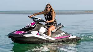 2017 Sea-doo Spark Review - Personal Watercraft Jet Ski Personal Watercraft Ski Girl
